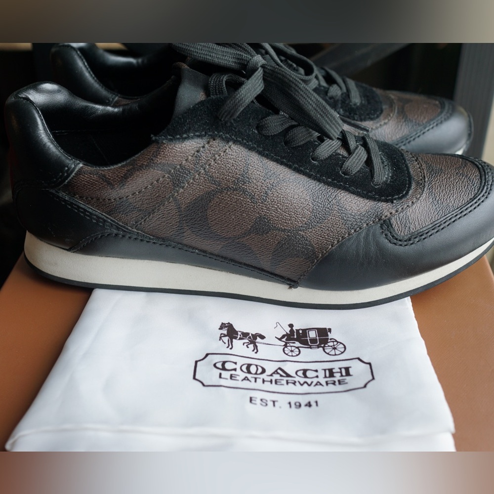 Authentic Coach Rebecca sneakers size 7 - new without box or tags Q6735